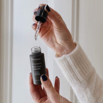 Facial Self Tanner By Lowengrip Gradual Self Tanning Drops For Face 30Ml - Image 3