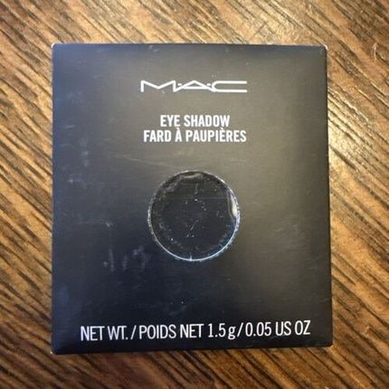 Mac Cosmetics Eyeshadow Pro Refill Carbon Matte 1.5G 0.05Oz Black