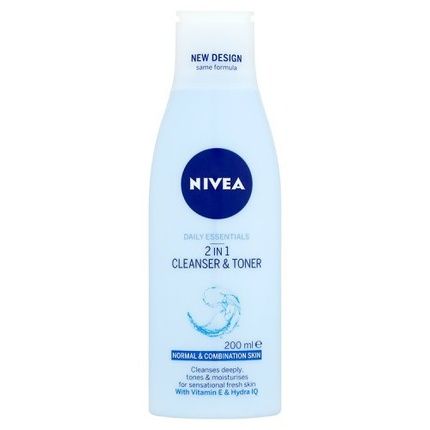 Nivea Visage Cleanser & Toner 200Ml