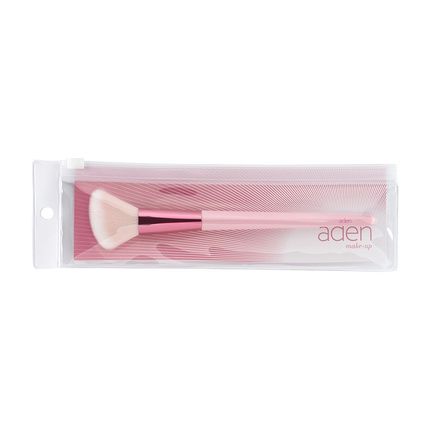 Aden Angled Blusher Brush - Image 3