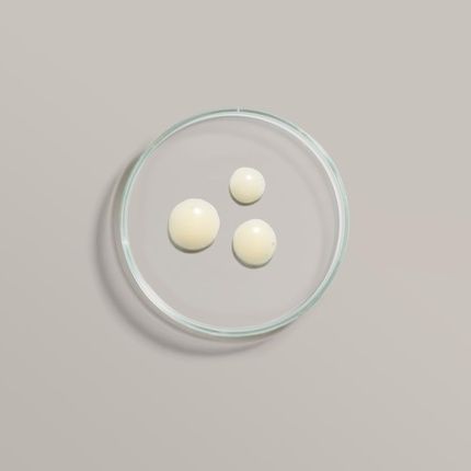 Doctor Babor Refining Radiance Serum With Vitamin C, Hyaluronic Acid And Omega-3 Fatty Acids, Vitamin E 30Ml - Image 3