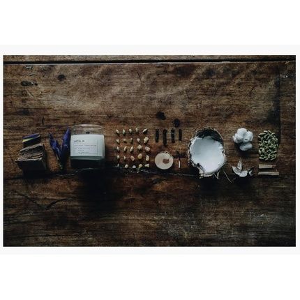 Le Labo Santal 26 Scented Candle Gift 245G 8.6Oz Glass Jar - Image 3