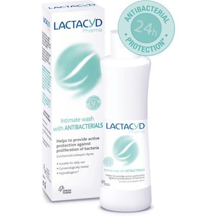 Lactacyd Intimate Wash Pharma Antibacterial Thyme Enhances Protection