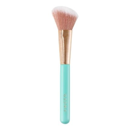 Sweed Angled Blush Brush - Vegan, Cruelty-Free, Clean Beauty