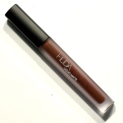 Huda Beauty Liquid Matte Lipstick Drama Mama 0.14 Ounce - Image 3