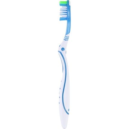 Colgate Max White Medium Toothbrush - Pack Of 2