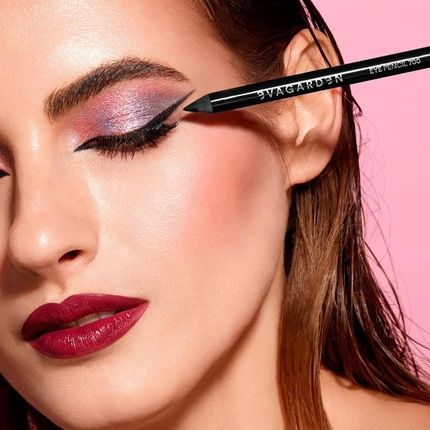 Superlast Eye Pencil - Pure And Intense No Transfer Color Release - Image 3