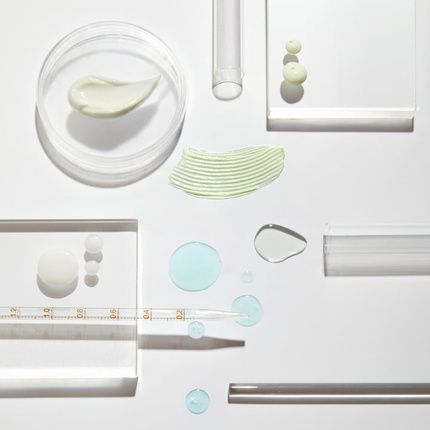 Eveline Cosmetics Lab Formula Anti-Impurities Serum With Cica Exosome - Image 3