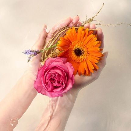 Jurlique Activating Water Essence 150Ml - Image 3