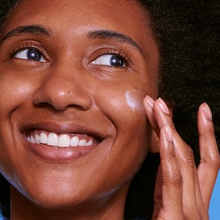 Peter Thomas Roth Water Drench Hyaluronic Cloud Rich Barrier Moisturizer For Unisex 1.7 Oz - Image 3