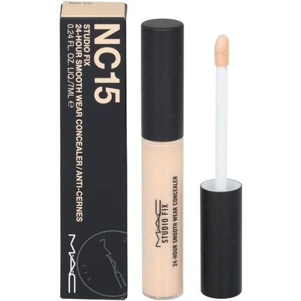 M.A.C Studio Fix 24-Hour Smooth Wear Concealer Nc15 7Ml