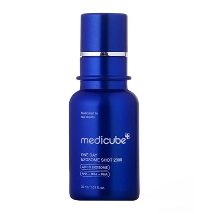 Medicube One Day Exosome Shot 2000 Revitalizing Serum With Microneedles 30Ml