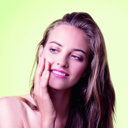 Isispharma Teen Derm Aqua Purifying Micellar Water Face Cleanser And Makeup Remover - Image 3