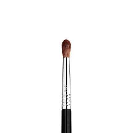 Sigma Beauty Precision Firm Blender Brush E42 For Women - Image 3