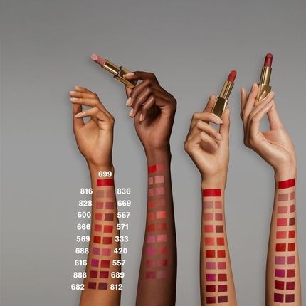 Estee Lauder Pure Color Long-Lasting Matte Lipstick With Matte Finish And Plumping - Image 3