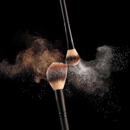 Rodial The Multi Blend Brush - Image 3
