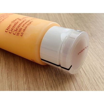 Clarins One-Step Gentle Exfoliating Cleanser With Orange Extract 125Ml