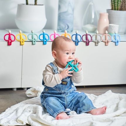 Matchstick Monkey Original Teether And Gel Applicator Silicone Bpa Free 3 Months Old+ 10.5Cm Green Monkey - Image 3