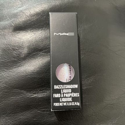 Mac Diamond Crumbles Dazzleshadow Liquid Eyeshadow - Image 4