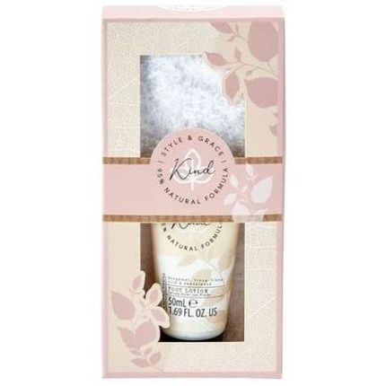 Foot Lotion And Plush Socks Set 50Ml