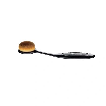 Artdeco Premium Quality Medium Oval Brush For Blending And Contouring