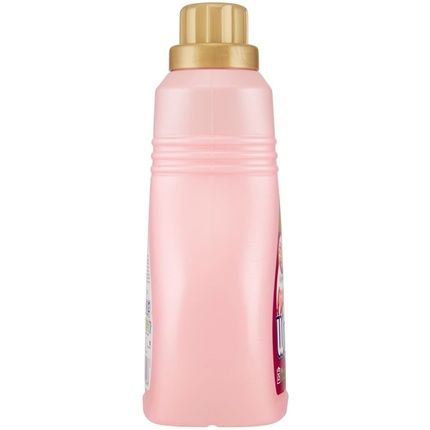 Lip Woolite Liquid Detergent For Delicates By Hand Or In The Machine