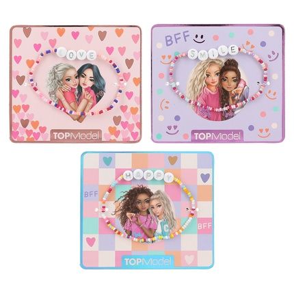 Topmodel Bracelet With Statement