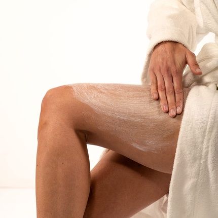 Panier Des Sens Smoothing Scrub From Provence - Image 3